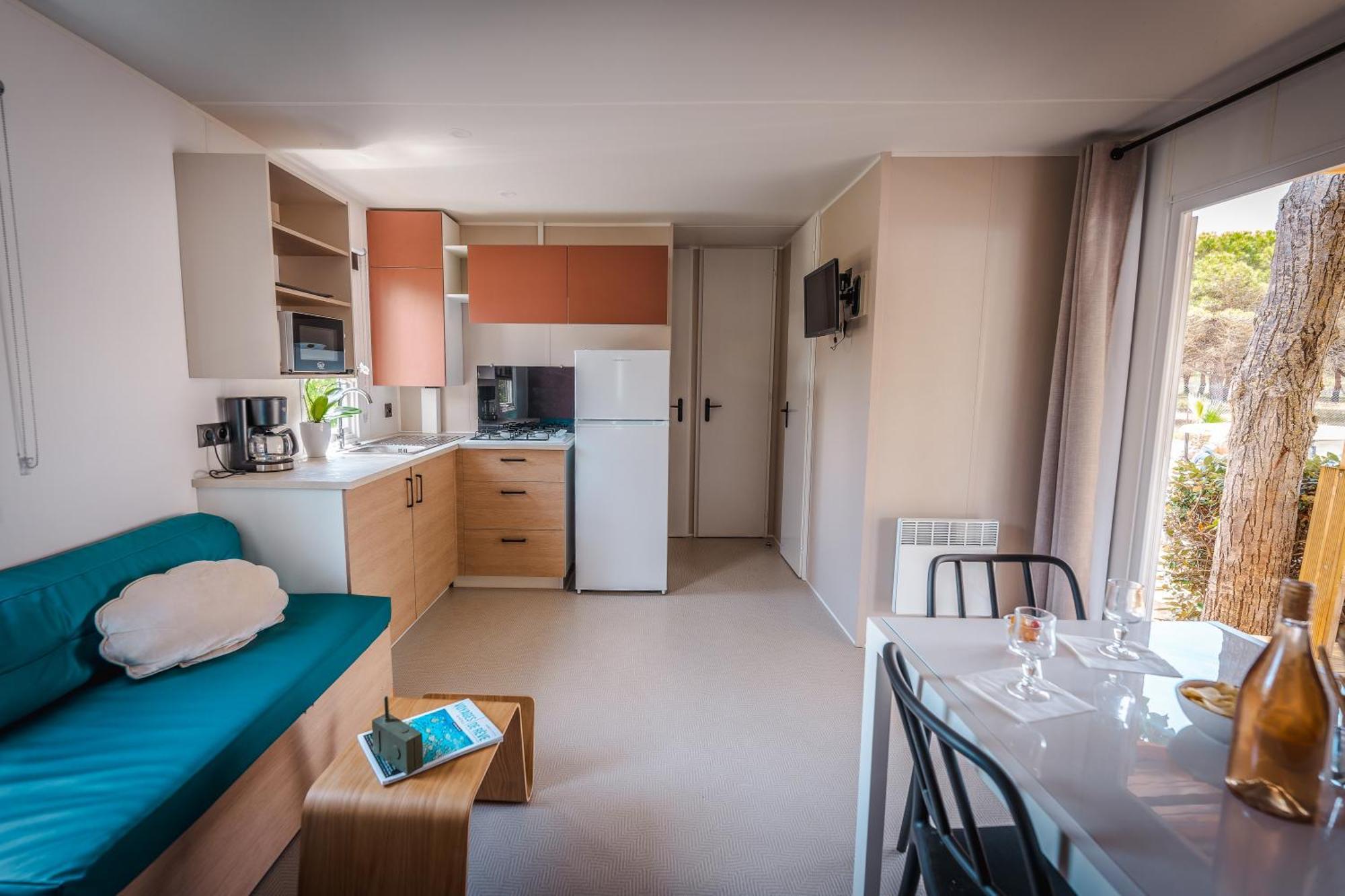 Camping Le Roucan West Vias Exterior photo